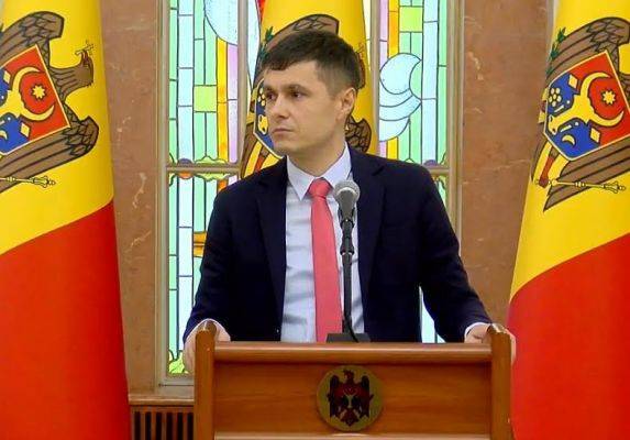 Минюст Молдавии считает, что экс-премьера освободили из тюрьмы незаконно