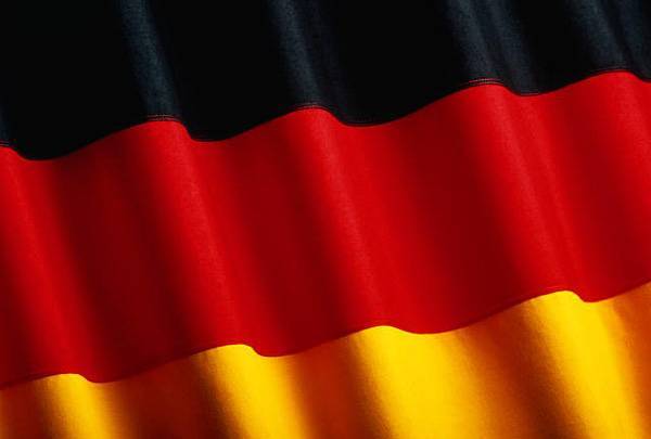 Германия высылает двух сотрудников российского посольства