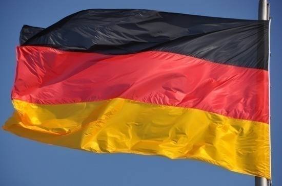 МИД Германии объявил двух российских дипломатов персонами нон грата