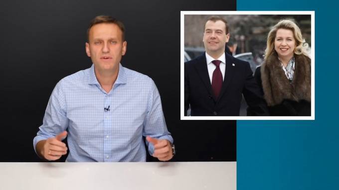 Навальный рассказа бизнес-джете за $50 млн, на котором летает жена Медведева
