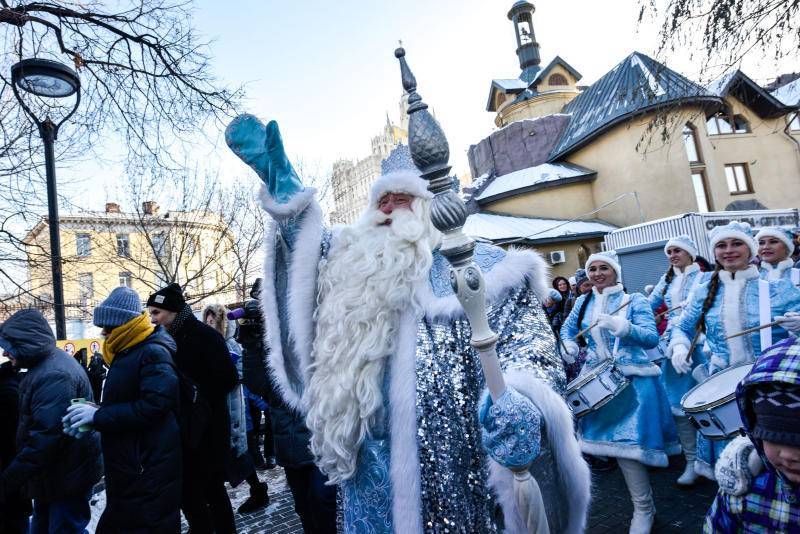 Исследование показало, сколько россиян никогда не верили в Деда Мороза