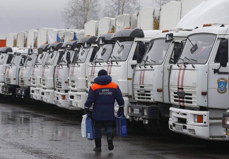 МЧС России направило в Донбасс новую колонну с гуманитарной помощью