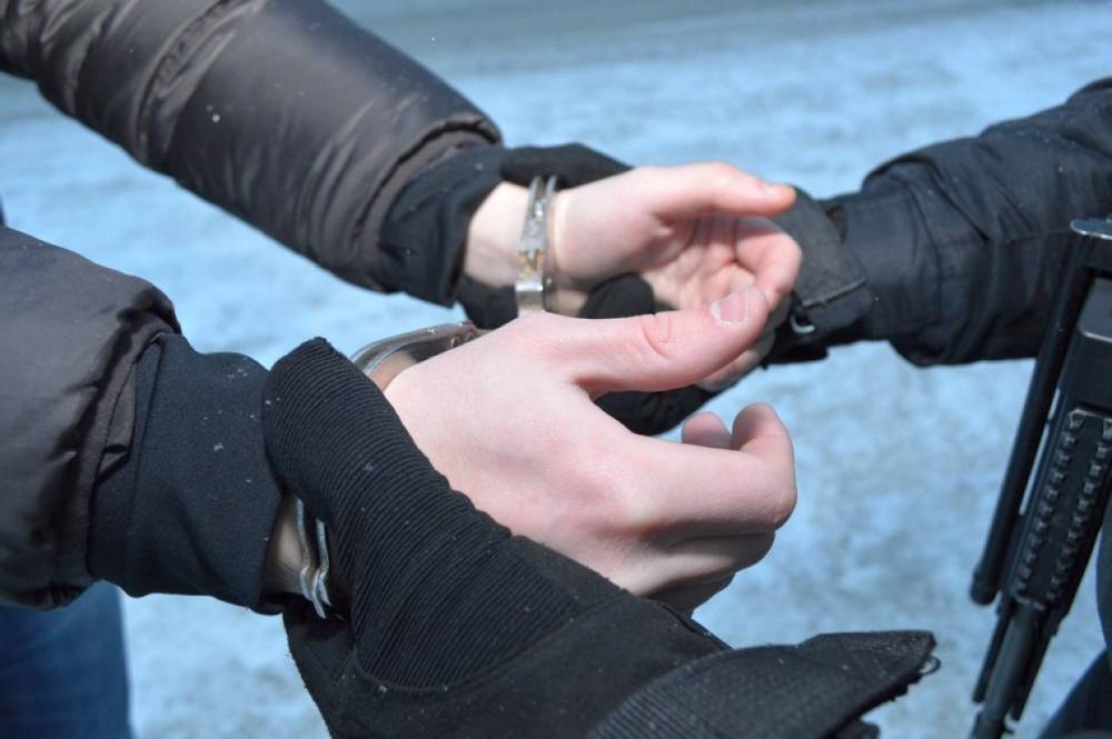 В Вологде подростки попались после покупки наркотиков