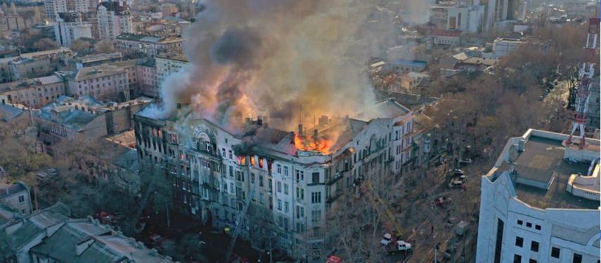 Названа вероятная причина смертельного пожара в колледже Одессы