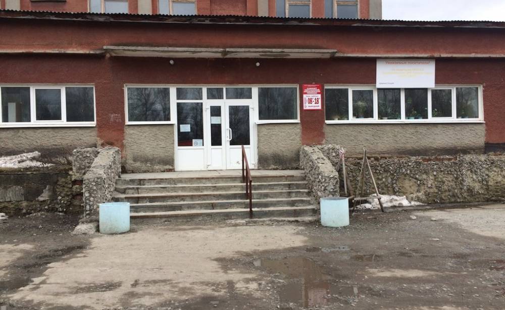 В Уральской больнице пациенты спят на простынях из-под трупов