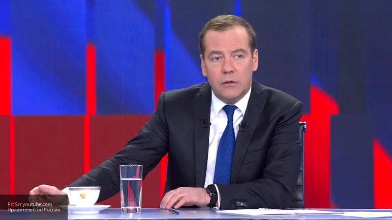 Медведев пока не имеет окончательной позиции по законопроекту о домашнем насилии