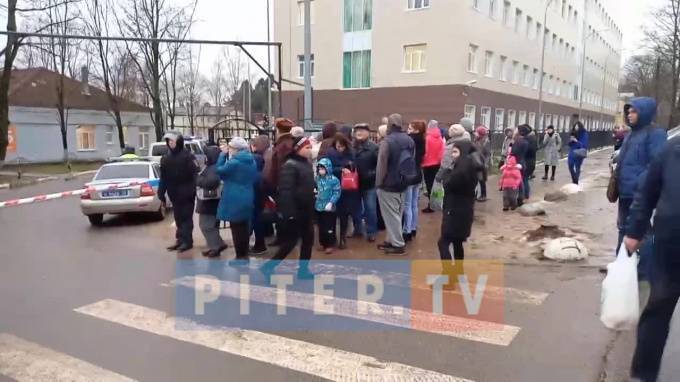 Видео: во Всеволожском районе заминировали ЦРБ