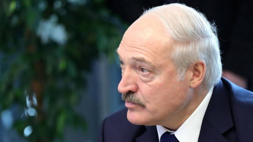 Лукашенко исключил возможность вхождения Белоруссии в состав другой страны