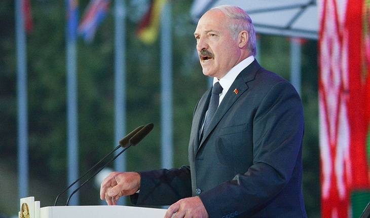 Лукашенко заявил, что Беларусь никогда не войдёт в состав другого государства
