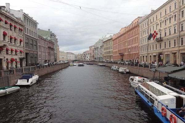 &nbsp;Структура «Трансмашхолдинга» купила комплекс зданий в центре Петербурга за полмиллиона рублей
