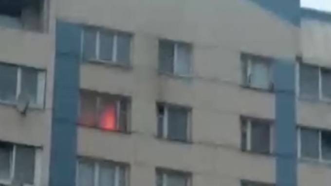 В Приморском районе полыхала многоэтажка: эвакуировано 10 человек