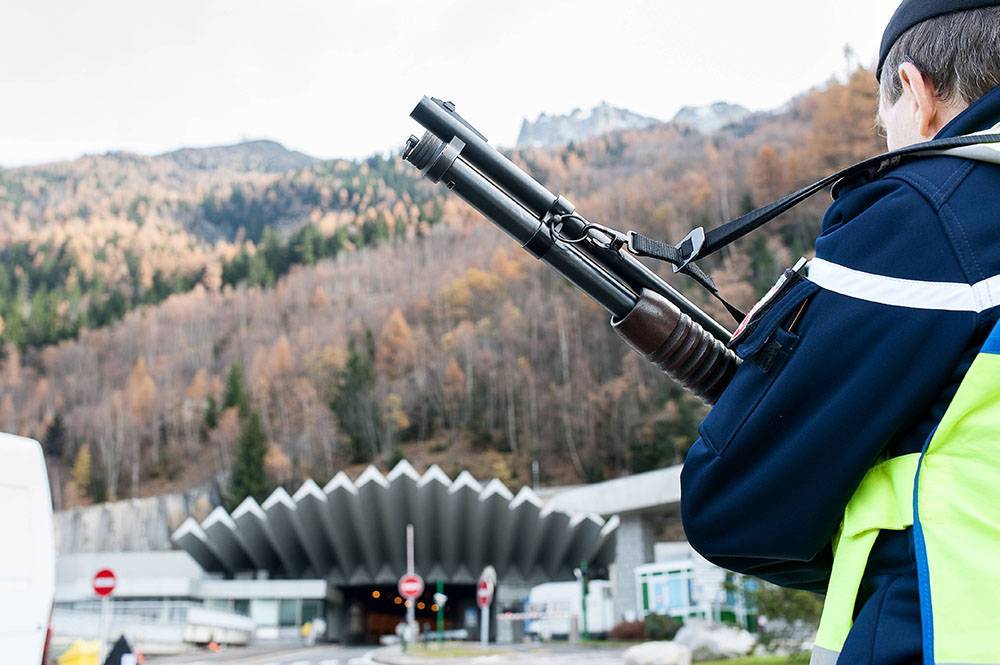 Monde: западные спецслужбы нашли во французских Альпах «базу» спецагентов ГРУ