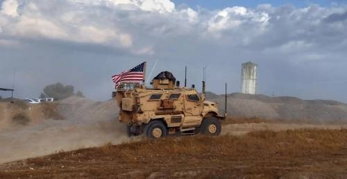 В Совфеде указали на расхождение мнений Пентагона и Белого дома по сирийской нефти