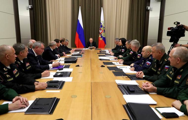 Путин отрицает заинтересованность России в гонке вооружений