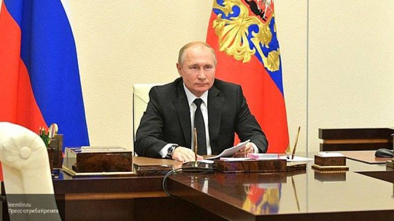 Путин заявил о необходимости РФ принять меры для защиты в связи с распространением ракет