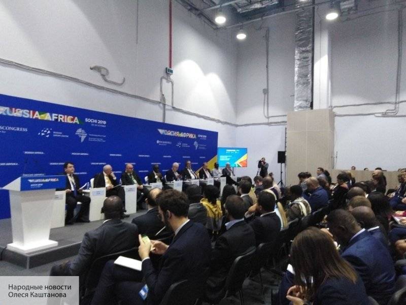 Западные страны устроили травлю Натали Ямб после выступления на саммите «Россия – Африка»