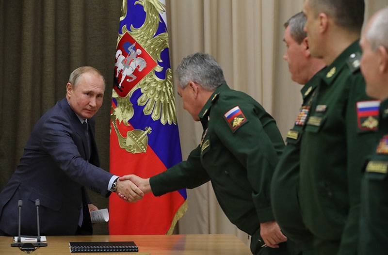 Путин заявил о готовности продлить СНВ-3