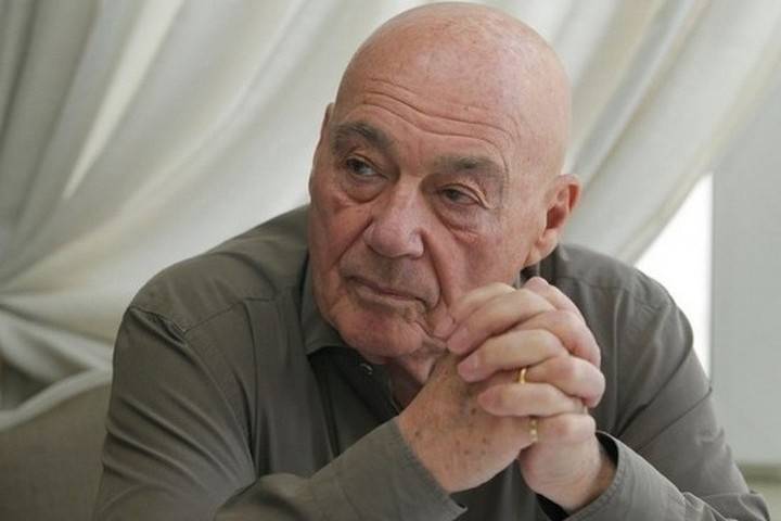 Познер отказался отвечать на нападки Певцова, обвинившего его в предательстве