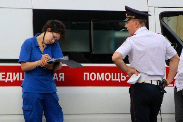 Почти половина россиян считает полицейских и врачей героями нашего времени