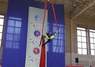 Момент падения российской гимнастки с высоты попал на видео