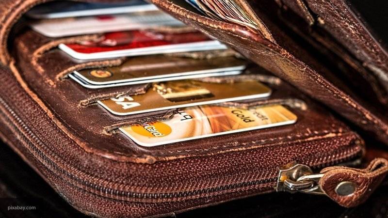 Сбербанк назвал самые популярные схемы мошенников для кражи денег с карт