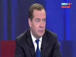 «Разговор с Медведевым»: Преемник № 1 порадовался за себя и за страну