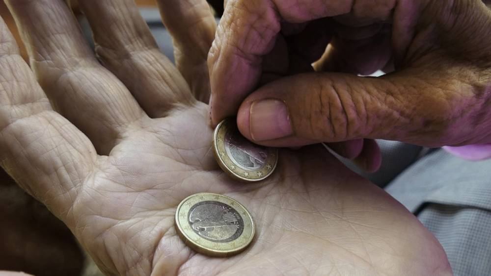Двое лже-сорудников газовой службы украли у пенсионерки деньги на Байконурской