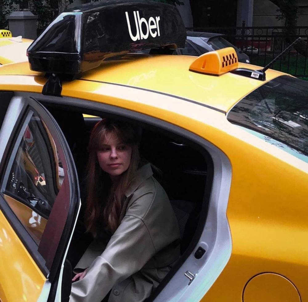 В Сыктывкаре водитель такси Uber сбил на переходе 15-летнюю школьницу