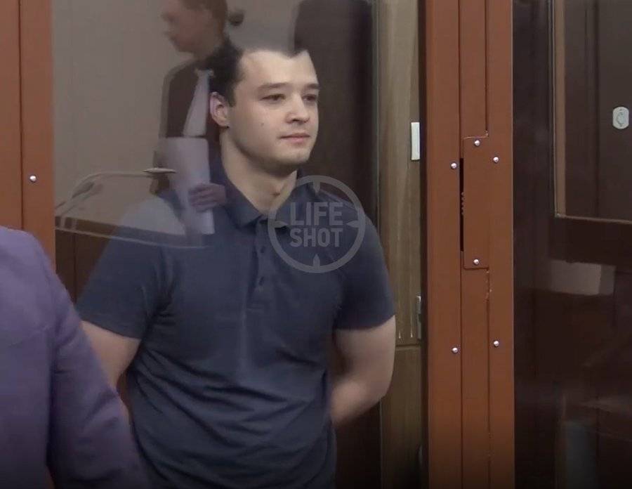 Участника акции 27 июля Чирцова приговорили к году колонии за нападение на полицейского