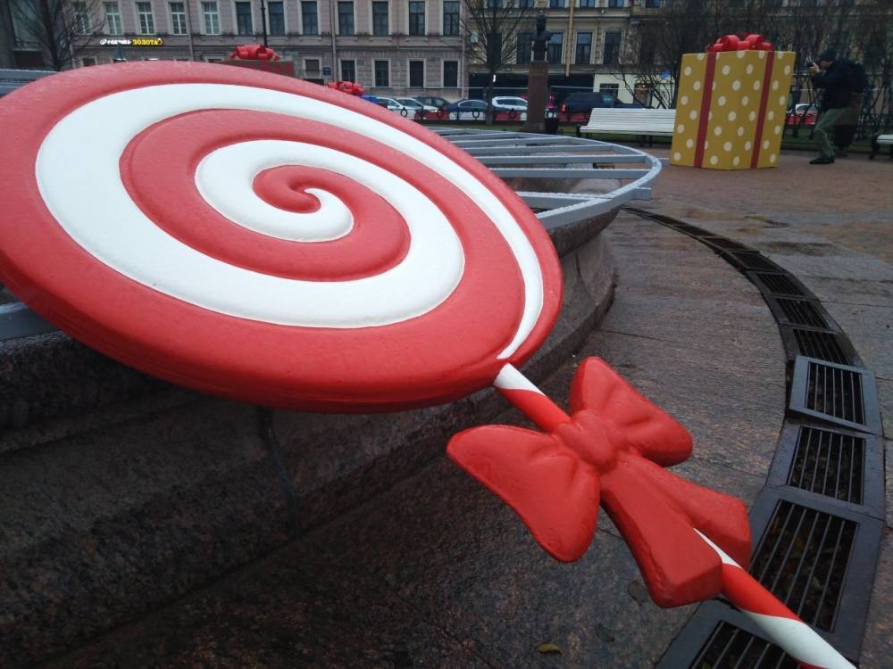 На рождественской ярмарке в Петербурге откроют каток с озонобезопасным фреоном