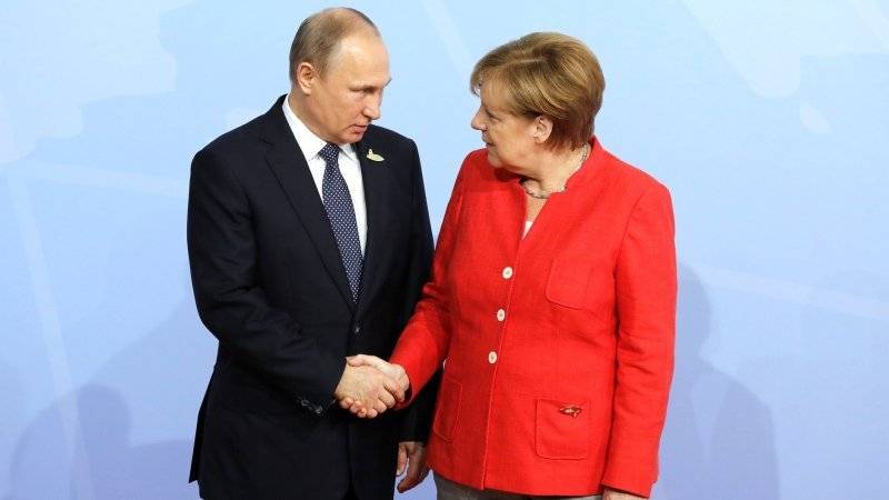 Меркель подтвердила двухстороннюю встречу с Путиным в ходе саммита в Париже