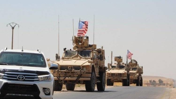 Неизвестные атаковали американскую базу на востоке Сирии
