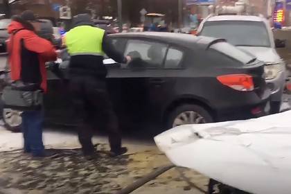 У разбившего 13 машин в Петербурге пьяного водителя нашли 105 нарушений