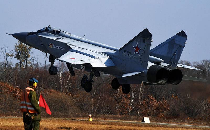 На страже неба России: авиакорпорация "МиГ" отмечает юбилей