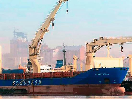Российское посольство прокомментировало арест судна «Севастополь» в Сингапуре