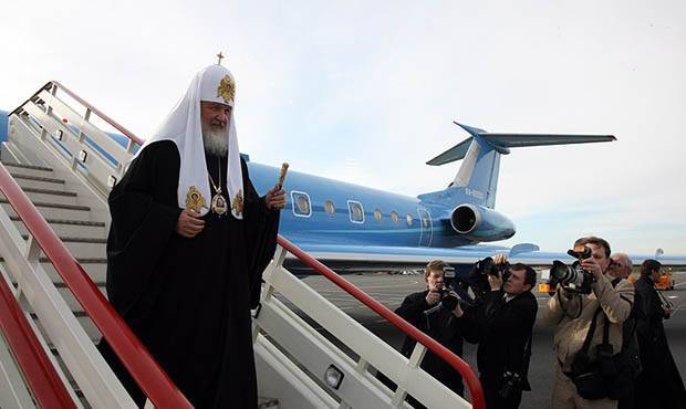 патриарх Кирилл - Светлана Медведева - Патриарх Кирилл летал на частном самолете, связанном с расследованиями ФБК - og.ru
