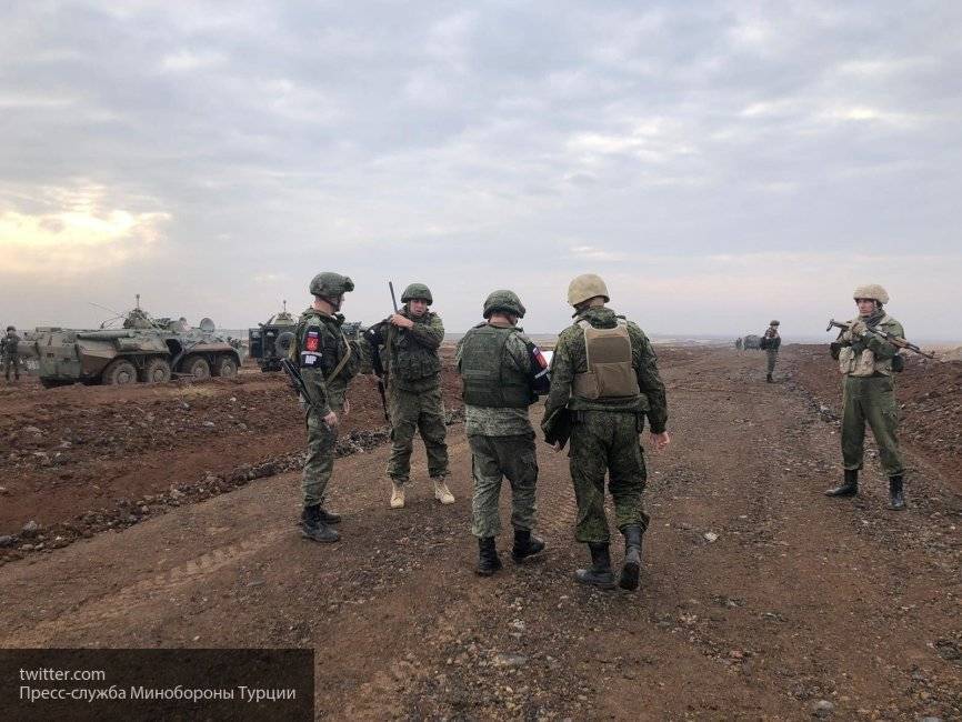 Военная полиция РФ успешно подавляет опасные очаги в Сирии, заявил Дандыкин