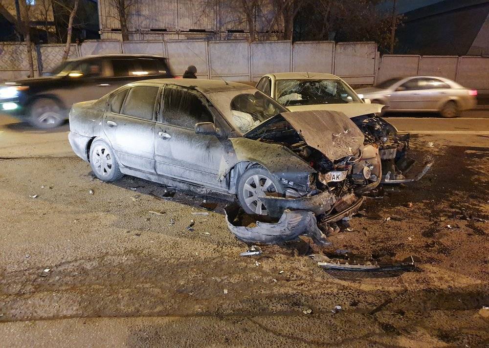 Два человека пострадали в результате ДТП на юге Москвы