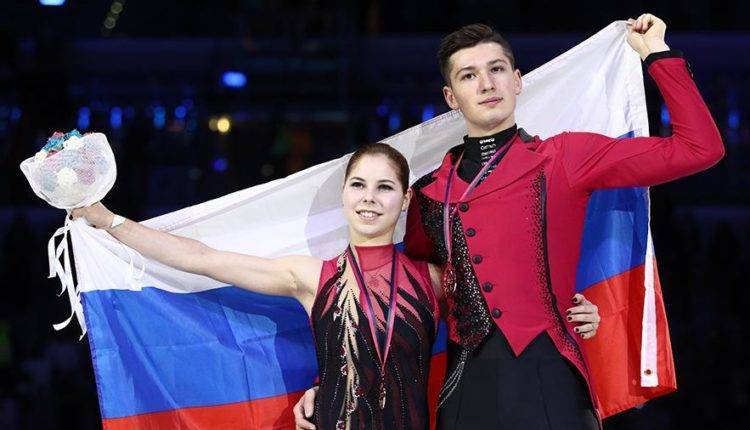 Мишина и Галлямов стали третьими среди пар в финале Гран-при в Турине