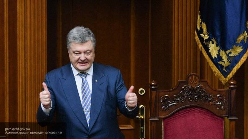 Порошенко предложил властям Украины отгородиться стеной от России