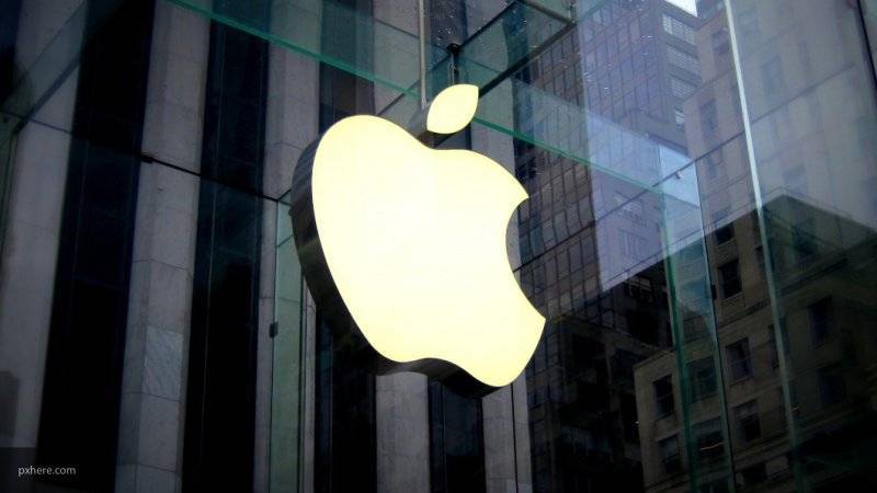 Apple хочет выпустить iPhone без разъема для зарядки в 2021 году
