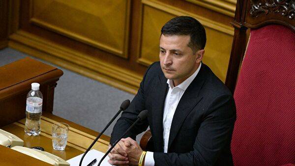 Зеленский назвал условие амнистии ополченцев в Донбассе