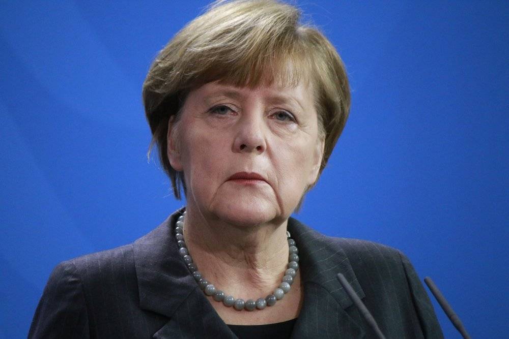 Немцы поддерживают дальнейшее существование коалиционного правительства Меркель