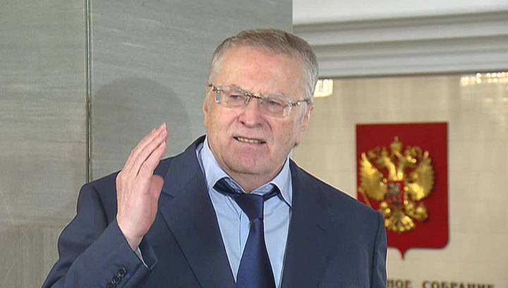 Жириновский уточнил, почему россиянам предлагают "всякие отходы"
