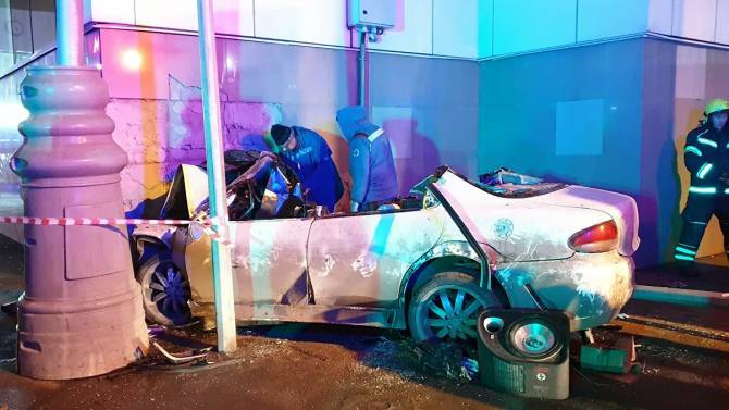 Пьяный водитель на "Мазде" в Москве сбил трех пешеходов&nbsp;