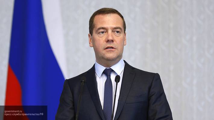 Медведев поздравил Эрмитаж с 255-летним юбилеем
