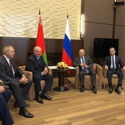 Президенты России и Белоруссии проводят переговоры в Сочи