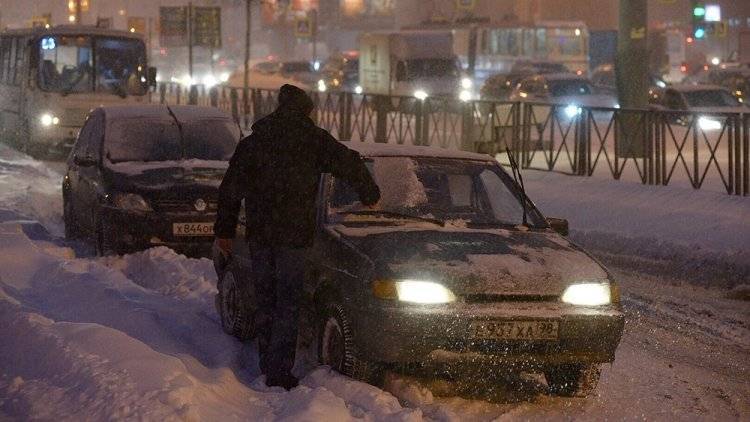 Автоэксперты назвали главные ошибки в эксплуатации машины зимой