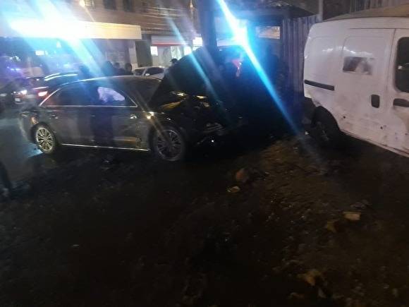 В Нижнем Новгороде при столкновении четырех авто пострадали 11 подростков-пешеходов