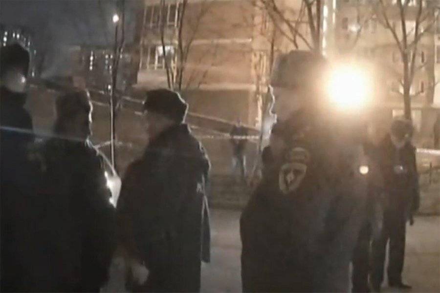 Лестничный проем рухнул в жилом доме в центре Москвы
